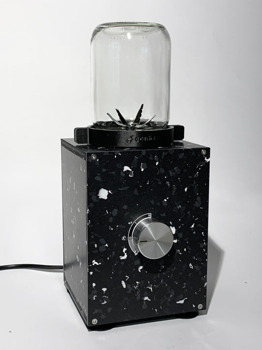Refurbished re:Mix Mono Black Spinkled • Very good • CH plug