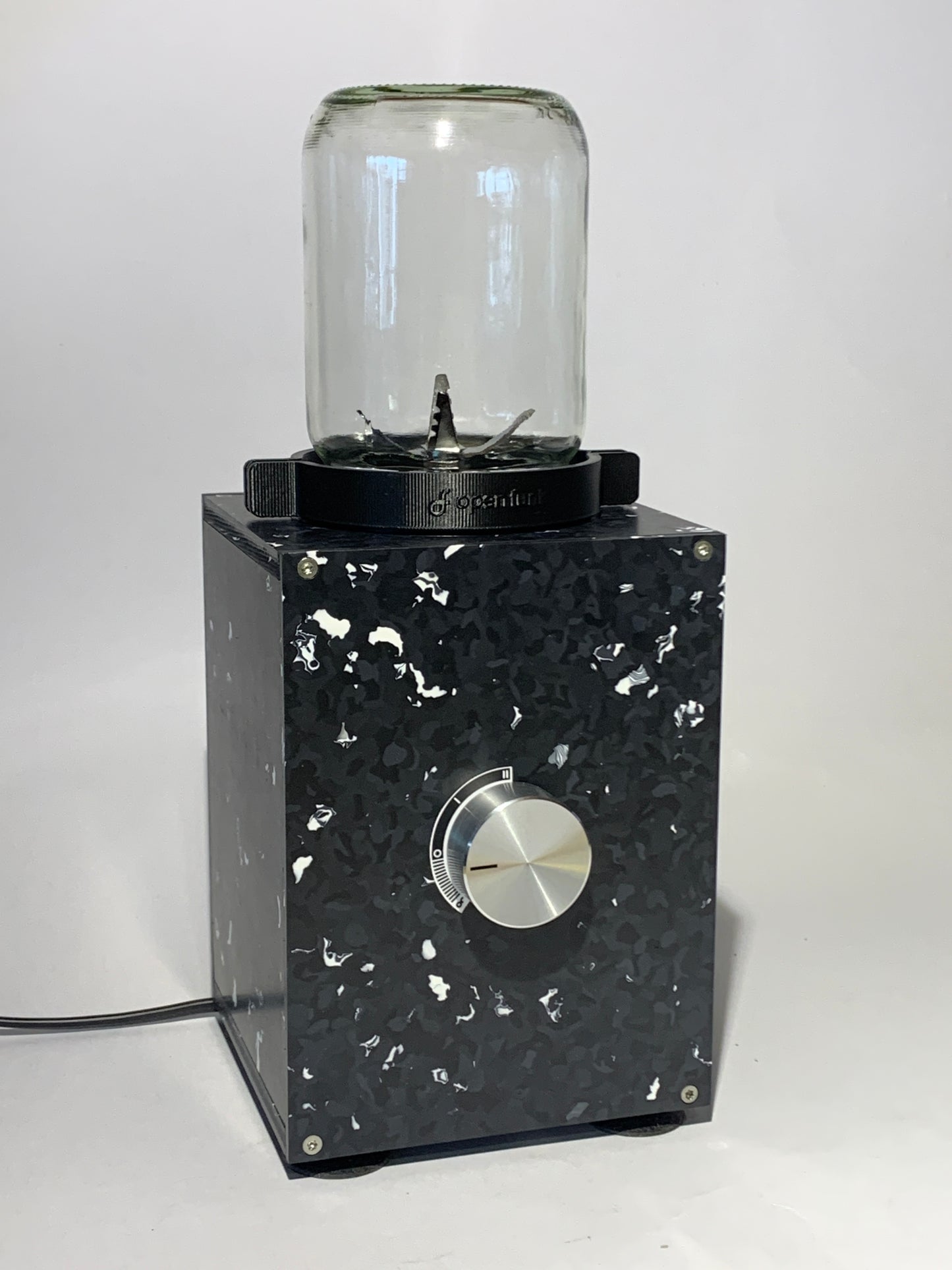 Refurbished re:Mix Mono Black Sprinkled • Very Good • EU plug